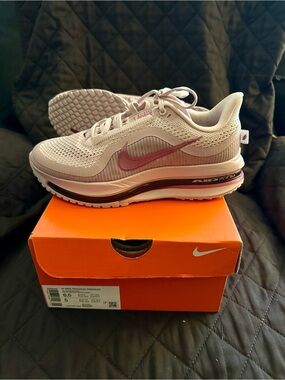 Nike Pegasus Premium Women’s Running Shoes US 6.5 Beige/Pink HQ2593-604